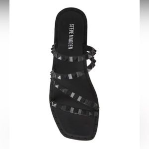 STEVE MADDEN SKYLER-J Black Sandals. Women’s Size 8 NEW IN BOX